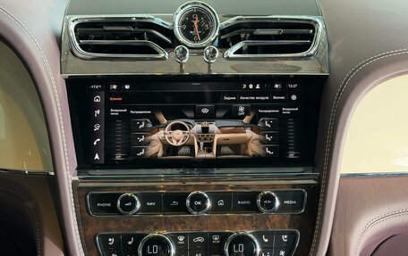 Bentley Bentayga I, 2025 год, 39 900 000 рублей, 16 фотография