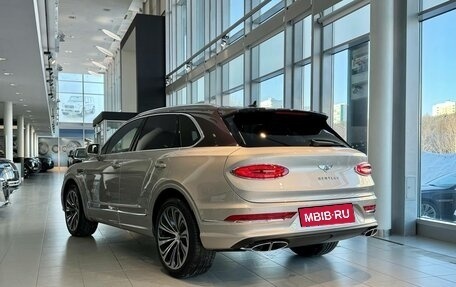 Bentley Bentayga I, 2025 год, 39 900 000 рублей, 4 фотография