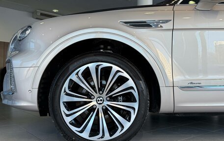 Bentley Bentayga I, 2025 год, 39 900 000 рублей, 30 фотография