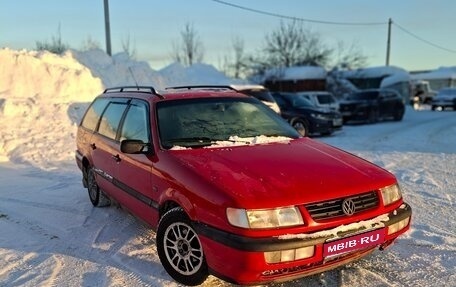 Volkswagen Passat B4, 1995 год, 260 000 рублей, 1 фотография