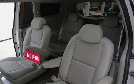 KIA Carnival III, 2018 год, 2 195 000 рублей, 9 фотография