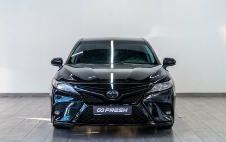 Toyota Camry, 2018 год, 2 219 000 рублей, 3 фотография