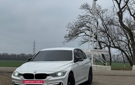 BMW 3 серия, 2012 год, 1 900 000 рублей, 10 фотография