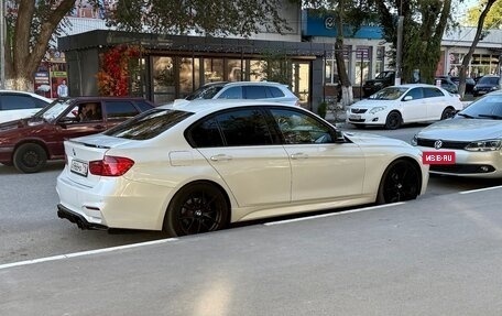 BMW 3 серия, 2012 год, 1 900 000 рублей, 22 фотография