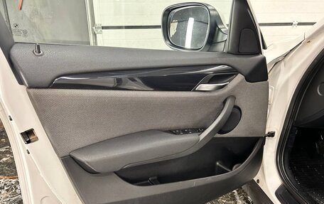 BMW X1, 2011 год, 1 100 000 рублей, 12 фотография