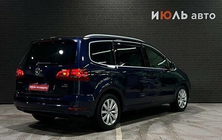 Volkswagen Sharan II, 2012 год, 1 465 000 рублей, 5 фотография