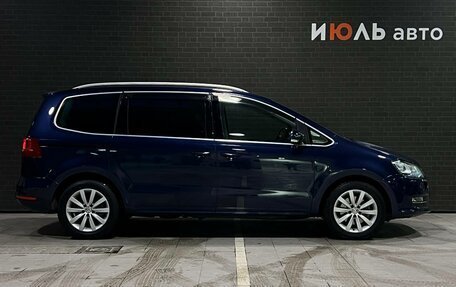 Volkswagen Sharan II, 2012 год, 1 465 000 рублей, 4 фотография