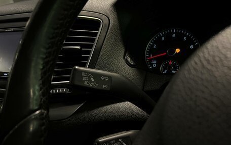 Volkswagen Sharan II, 2012 год, 1 465 000 рублей, 15 фотография