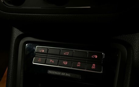 Volkswagen Sharan II, 2012 год, 1 465 000 рублей, 21 фотография