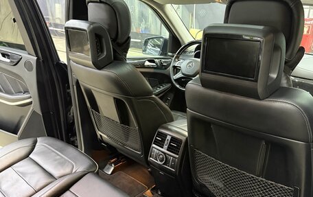 Mercedes-Benz GL-Класс, 2012 год, 2 650 000 рублей, 24 фотография