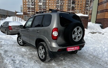 Chevrolet Niva I рестайлинг, 2011 год, 320 000 рублей, 2 фотография