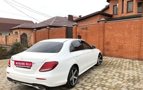 Mercedes-Benz E-Класс, 2017 год, 3 550 000 рублей, 2 фотография