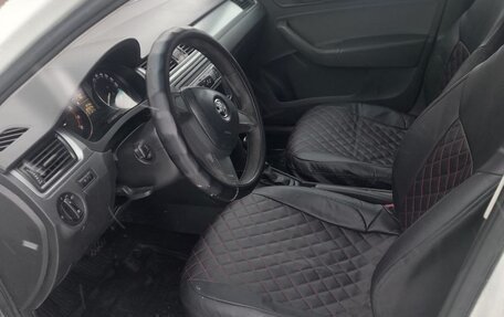 Skoda Rapid I, 2015 год, 650 000 рублей, 7 фотография