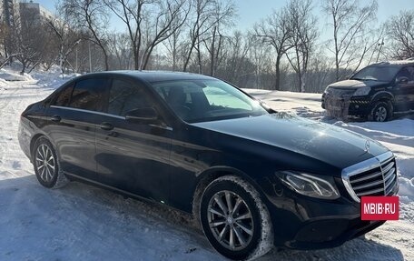 Mercedes-Benz E-Класс, 2017 год, 3 000 000 рублей, 3 фотография