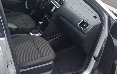 Volkswagen Polo VI (EU Market), 2012 год, 630 000 рублей, 3 фотография