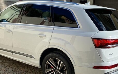 Audi Q7, 2023 год, 12 000 000 рублей, 6 фотография