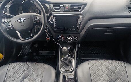 KIA Rio III рестайлинг, 2011 год, 720 000 рублей, 10 фотография