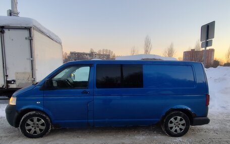 Volkswagen Transporter T5 рестайлинг, 2008 год, 850 000 рублей, 2 фотография