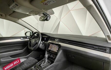 Volkswagen Passat B8 рестайлинг, 2018 год, 2 295 000 рублей, 13 фотография