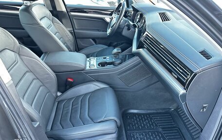 Volkswagen Touareg III, 2020 год, 5 500 000 рублей, 21 фотография