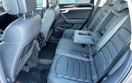 Volkswagen Touareg III, 2020 год, 5 500 000 рублей, 26 фотография