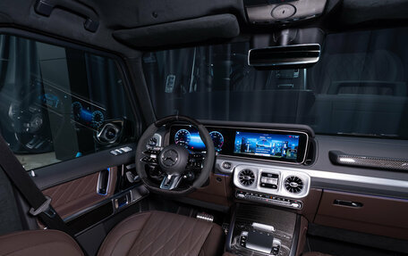 Mercedes-Benz G-Класс AMG, 2025 год, 31 800 000 рублей, 24 фотография