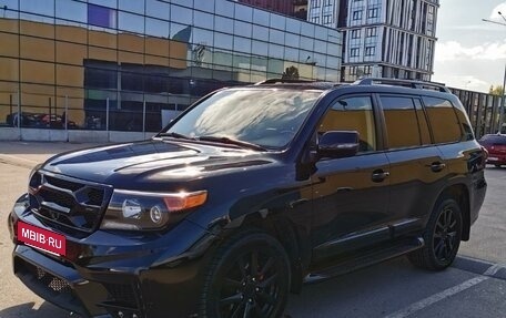 Toyota Land Cruiser 200, 2014 год, 3 фотография