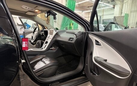 Chevrolet Volt I, 2012 год, 1 250 000 рублей, 31 фотография