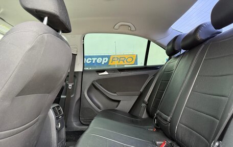 Volkswagen Jetta VI, 2012 год, 1 050 000 рублей, 10 фотография