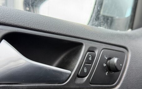 Volkswagen Jetta VI, 2012 год, 1 050 000 рублей, 18 фотография