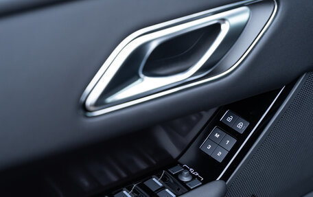 Land Rover Range Rover Velar I, 2025 год, 10 995 000 рублей, 12 фотография