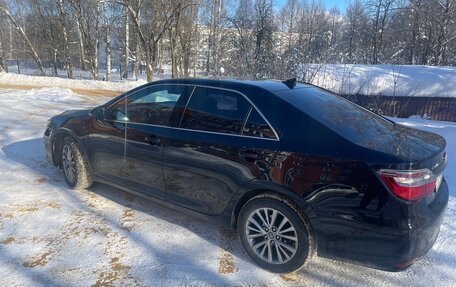 Toyota Camry, 2017 год, 2 020 000 рублей, 3 фотография