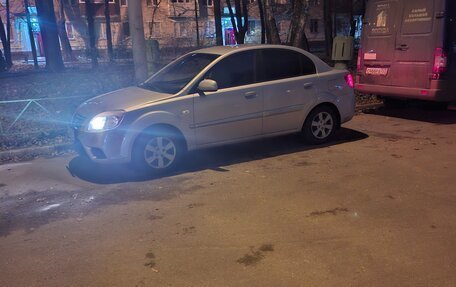 KIA Rio II, 2011 год, 1 650 000 рублей, 8 фотография