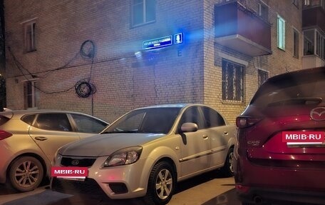 KIA Rio II, 2011 год, 1 650 000 рублей, 4 фотография