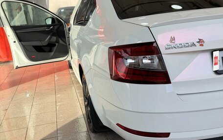 Skoda Octavia, 2018 год, 1 850 000 рублей, 8 фотография