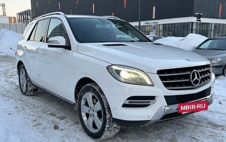 Mercedes-Benz M-Класс, 2014 год, 2 570 000 рублей, 3 фотография
