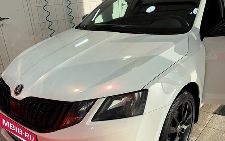 Skoda Octavia, 2018 год, 1 850 000 рублей, 2 фотография