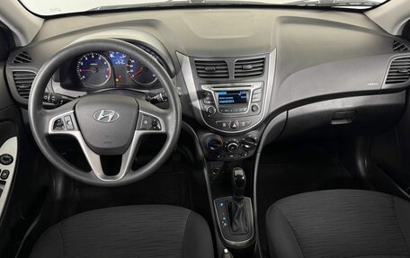 Hyundai Solaris II рестайлинг, 2016 год, 1 050 000 рублей, 9 фотография