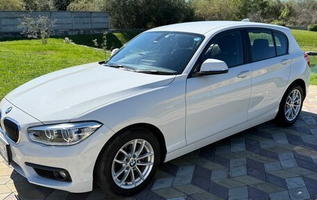 BMW 1 серия, 2017 год, 1 580 000 рублей, 21 фотография