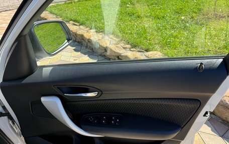 BMW 1 серия, 2017 год, 1 580 000 рублей, 27 фотография