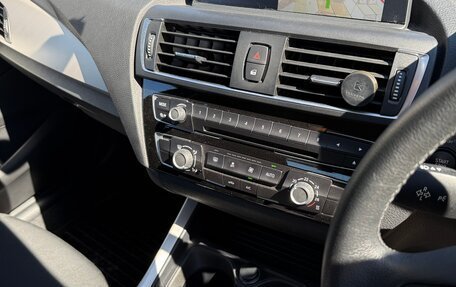 BMW 1 серия, 2017 год, 1 580 000 рублей, 28 фотография