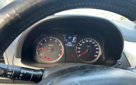 Hyundai Solaris II рестайлинг, 2011 год, 710 000 рублей, 9 фотография