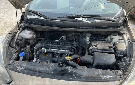 Hyundai Solaris II рестайлинг, 2011 год, 710 000 рублей, 8 фотография