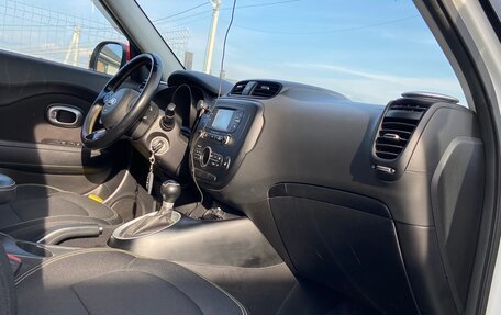 KIA Soul II рестайлинг, 2015 год, 1 550 000 рублей, 10 фотография