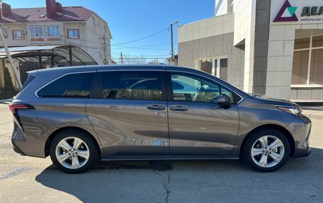 Toyota Sienna, 2021 год, 4 499 000 рублей, 11 фотография