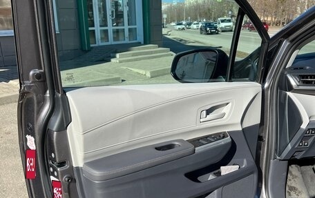 Toyota Sienna, 2021 год, 4 499 000 рублей, 13 фотография