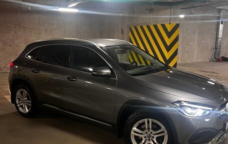 Mercedes-Benz GLA, 2020 год, 2 950 000 рублей, 2 фотография
