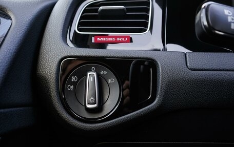 Volkswagen Golf VII, 2013 год, 1 399 000 рублей, 24 фотография