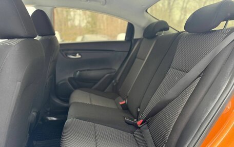 KIA Rio IV, 2018 год, 1 350 000 рублей, 10 фотография