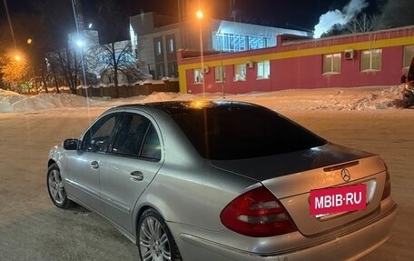 Mercedes-Benz E-Класс, 2002 год, 620 000 рублей, 8 фотография